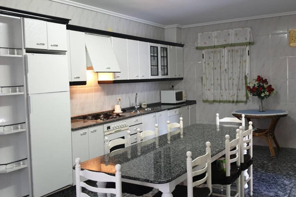 Casa Con Piscina Y Barbacoa Villa Freixido Екстериор снимка